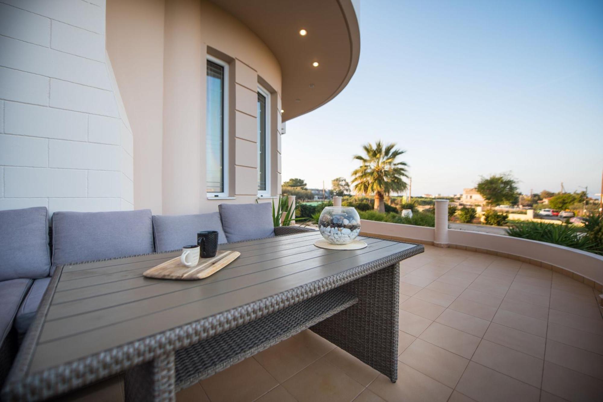 Villa Amare - Heraklion Private Garden Retreat Kato Gouves Exterior foto