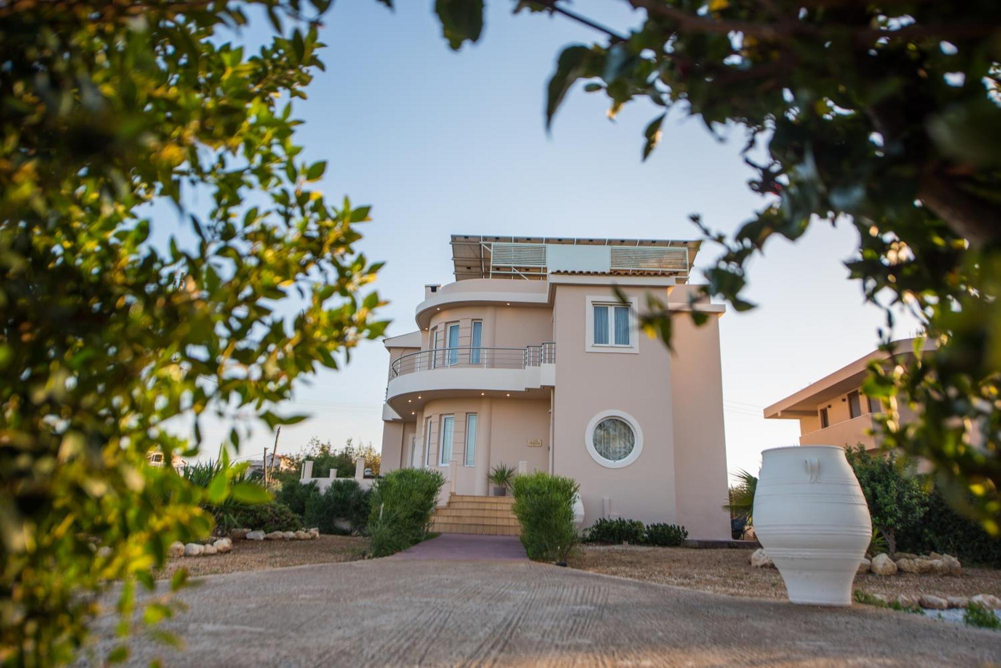 Villa Amare - Heraklion Private Garden Retreat Kato Gouves Exterior foto